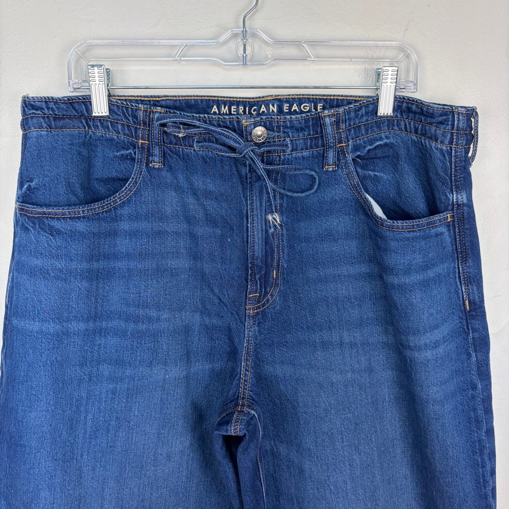 American Eagle Dreamy Drape Strigid Low-Rise Wide-Leg Jean Dark Size 12 X-Short - Picture 4 of 11